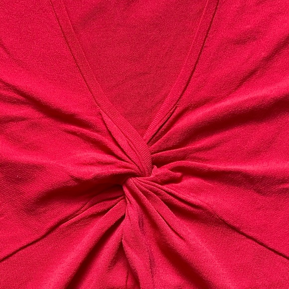 Maternity V-Neck Twist Knot At Bust - Picture 3 of 4